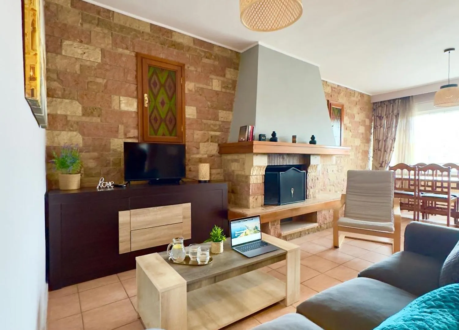 Sun City View Thessaloniki Apartment
