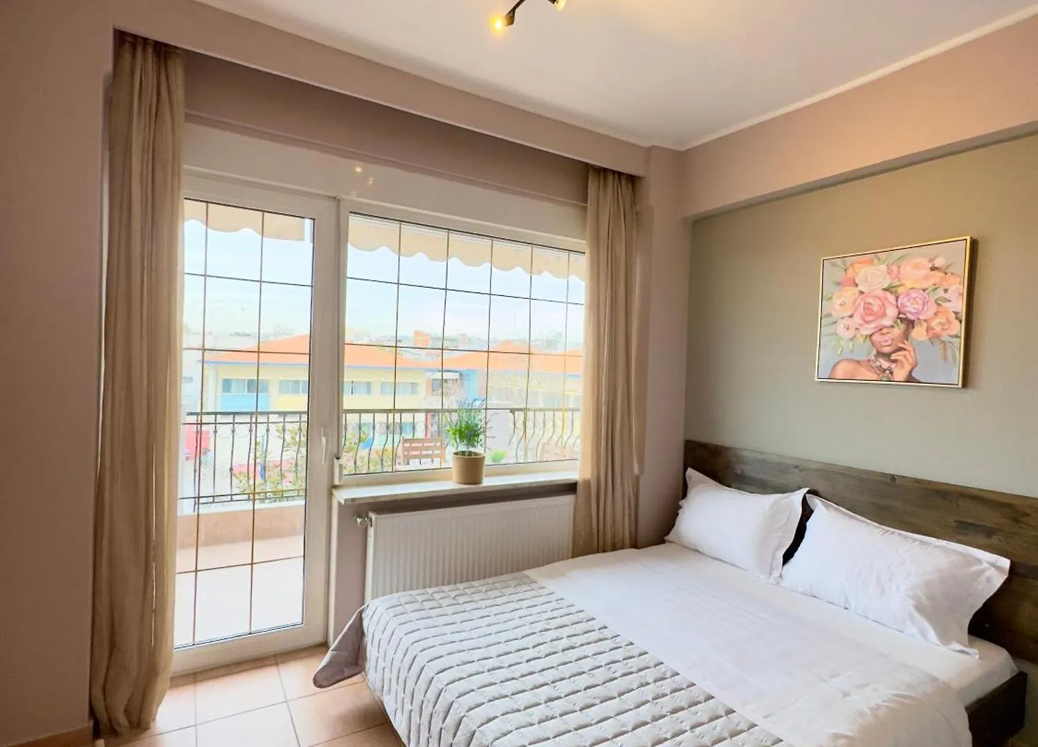 Sun City View Thessaloniki location